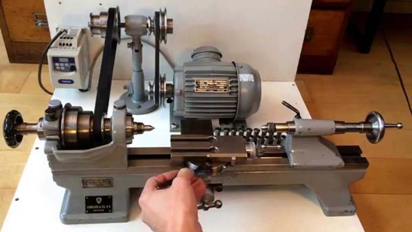 С-1 Фото токарного часового верстата Schaublin-70